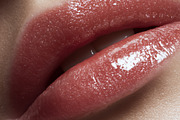 Woman's glossy pink lips showing sparkling makeup, highlighting, a Beauty & Fashion Photo by Studio ANNA (Thumbnail 1 of 2)