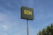 Homegrown Elegant Sans Serif Font, a Sans Serif Font by UICreative (Thumbnail 12 of 13)