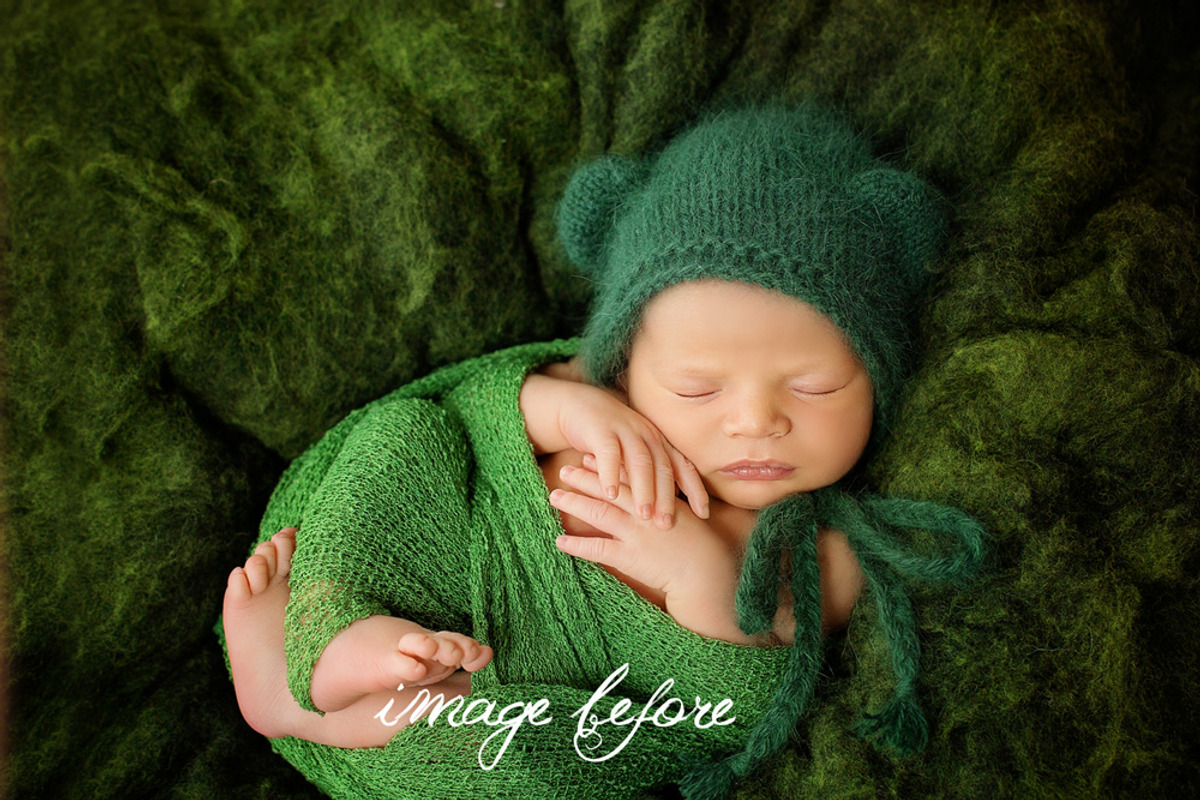 Newborn Photography Digital Backdrop, a Layer Style Add-On by Sweet Bambini Design (Photo 2 of 4)