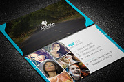 Photography Business Card, a Business Card Template by DesignGhar (Thumbnail 1 of 4)