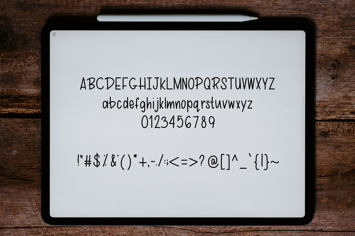 Panini | Handwriting Font, a Sans Serif Font by Michelle Kirsch Creative (Photo 2 of 7)