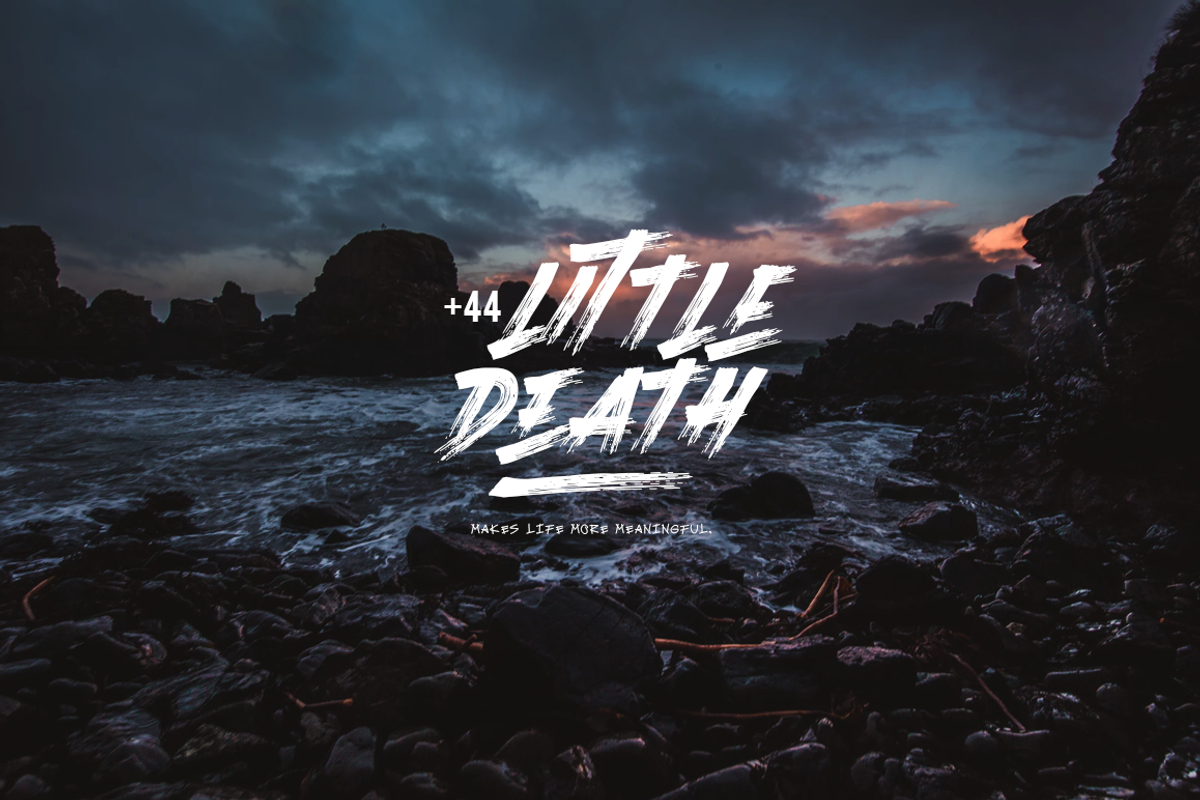 Ocean Rush - Font preview 5