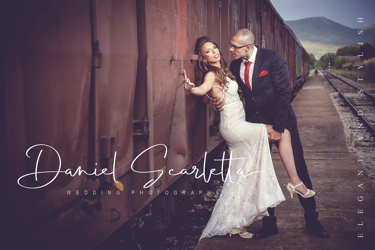 Bomanda Signature, a Handwritten Font by Febri Creative (Photo 4 of 10)