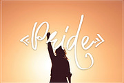 Wonderly, a Handwritten Font by Alexander Tiunov (Thumbnail 9 of 10)