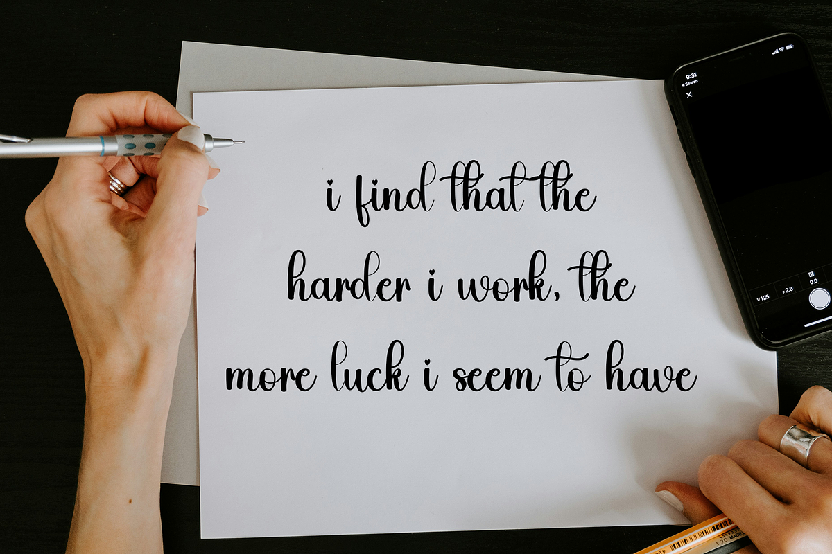Think, a Handwritten Font by InermediaSTUDIO (Photo 4 of 8)