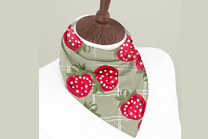 Pic Nic, Strawberry And Gingham