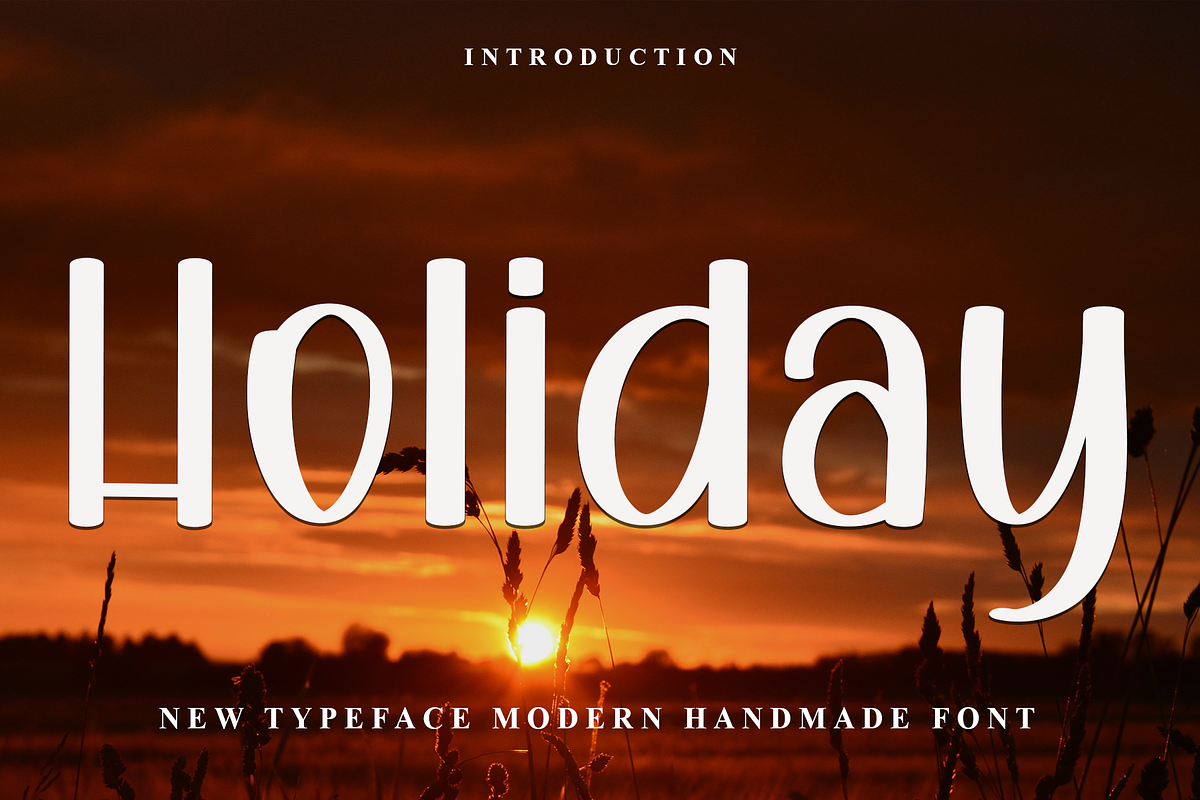 Holiday, a Script Font by InermediaSTUDIO (Photo 1 of 7)
