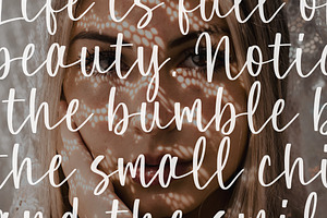 Boneflower - Modern Handwritten Font