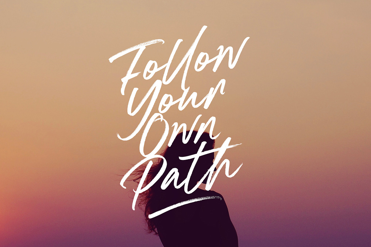 South Coast Font Free Downloadv - UIFreebies