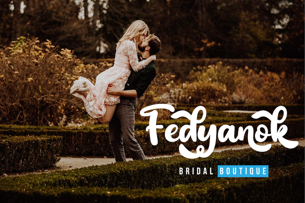 Bintank, a Script Font by twinstd (Photo 8 of 13)