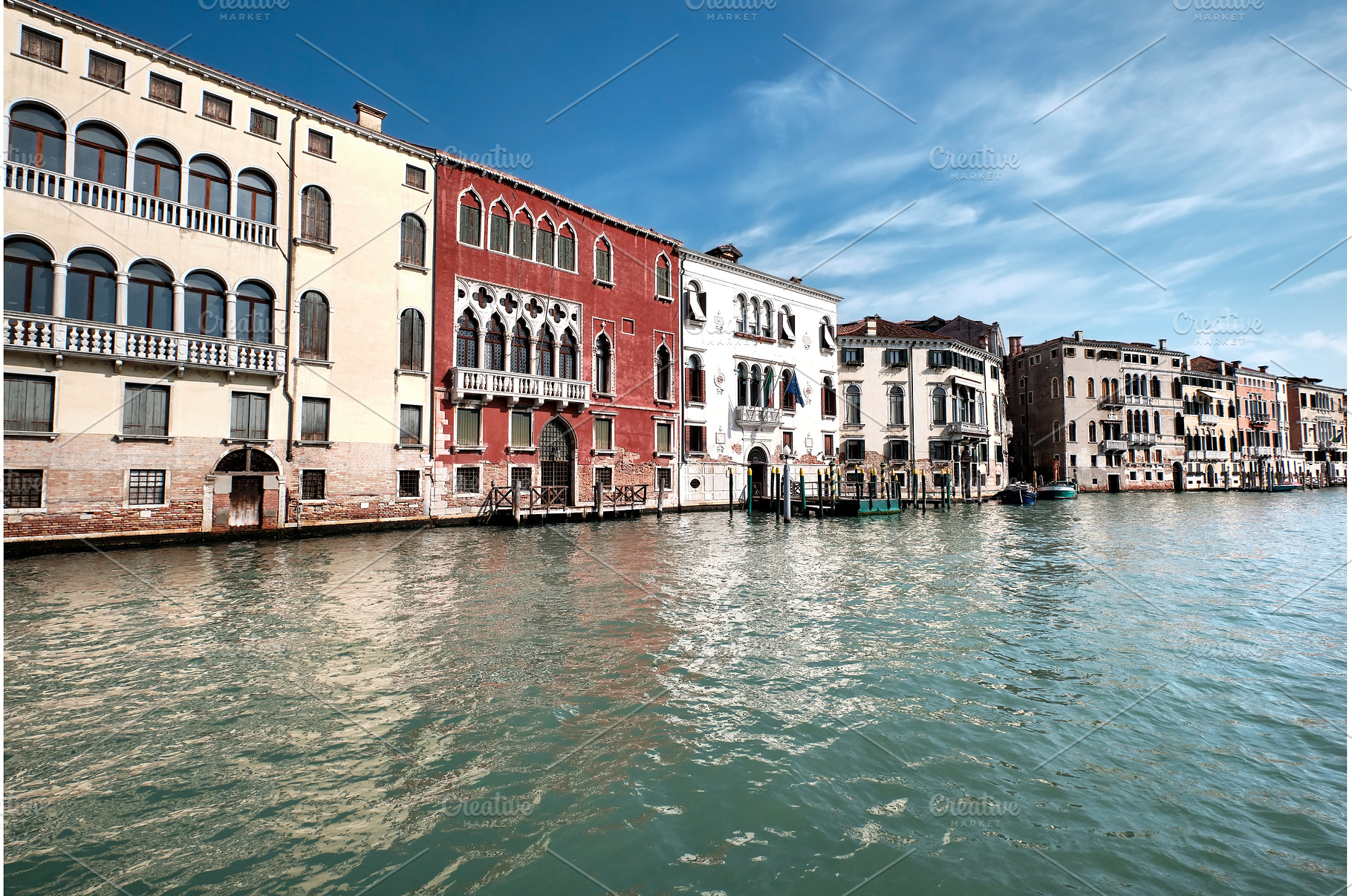 Venice, Italy. Historic houses, an Architecture Photo by tilialucida