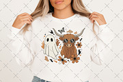 Floral Fall Highland Cow Ghost PNG, an Illustration by Craft Nest (Thumbnail 4 of 6)