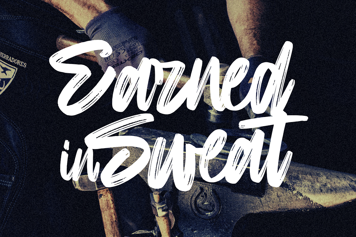 Morhita Ghost, a Handwritten Font by Gatype (Photo 12 of 12)
