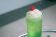 Melon Soda Nostalgic, a Food & Drink Photo by xavierfoodman (Thumbnail 2 of 2)