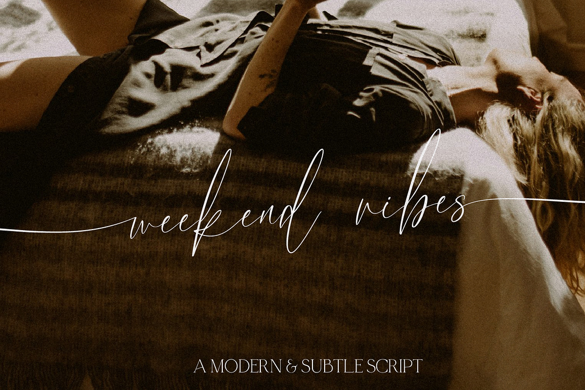 Darling Script, a Font by Prestige Artsy Studio (Photo 5 of 9)