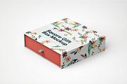 Square Paper Gift Box PSD Mockup, a Packaging Mockup by zphotographystudio (Thumbnail 8 of 11)