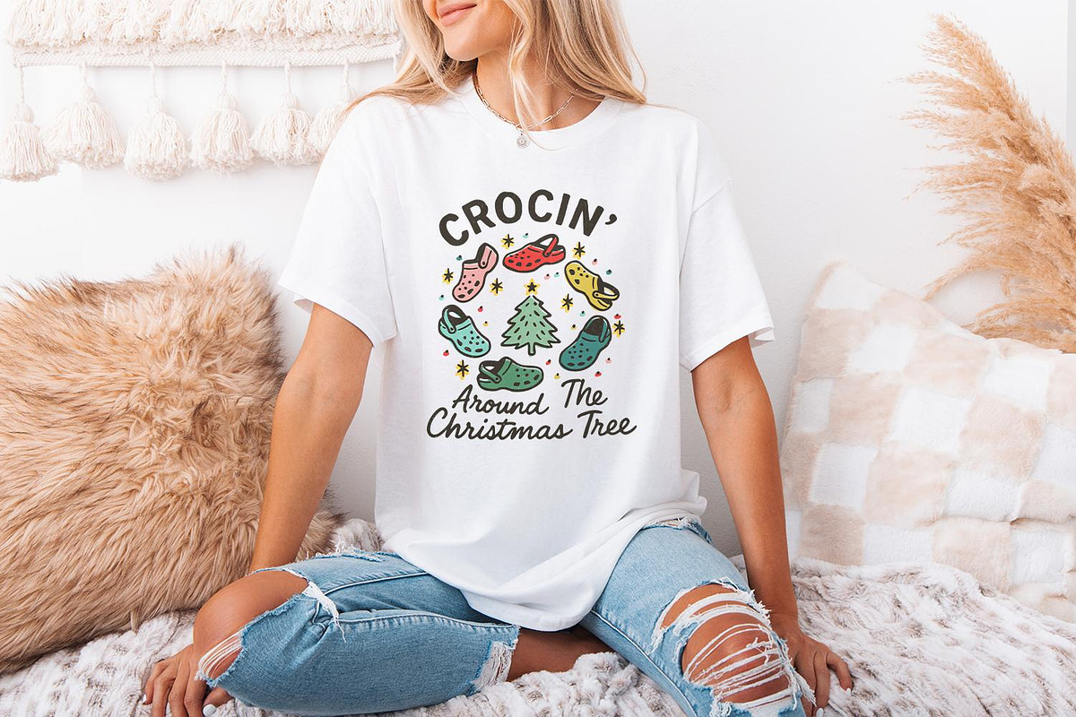 Crocin Around The Christmas Tree, an Illustration by SharpMarketplace (Photo 3 of 9)