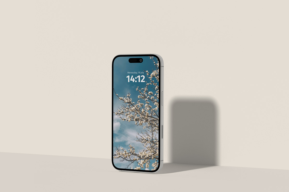 Realistic iPhone Mockup, an iPhone Mockup by ulfatunnazira (Photo 5 of 7)