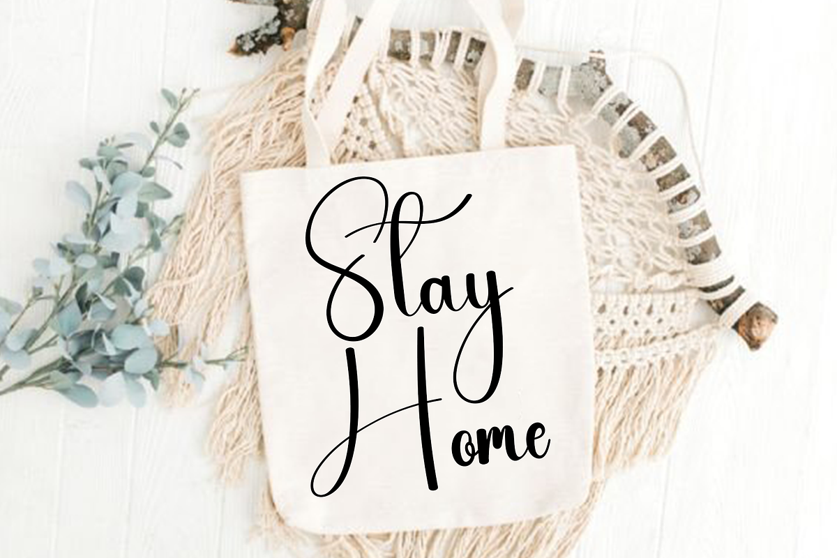 Grateful, a Handwritten Font by InermediaSTUDIO (Photo 4 of 8)