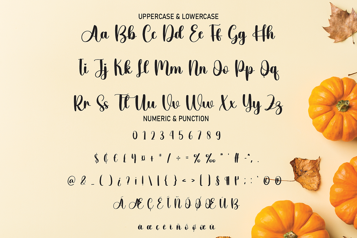Simple Halloween | Script Font, a Script Font by Scratchones (Photo 4 of 8)