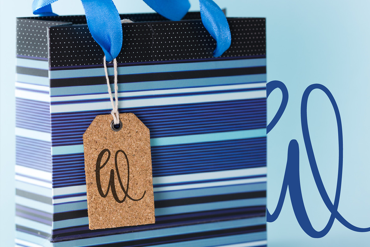 Happy Pen - Monogram Font preview 6