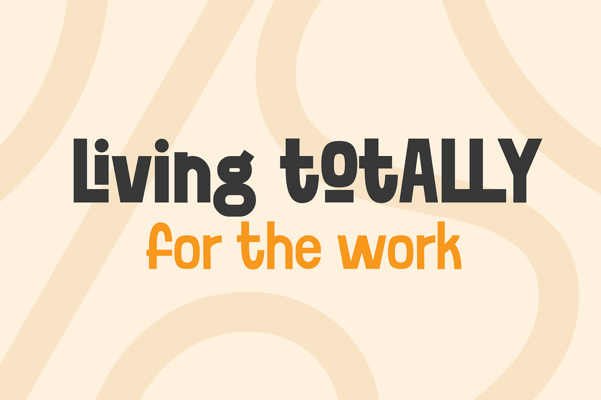 Loftol, a Font by Rashdrawn (Photo 4 of 5)