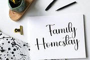 Family Signature, a Handwritten Font by InermediaSTUDIO (Thumbnail 7 of 8)