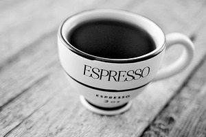 Espresso Cups - Black & White