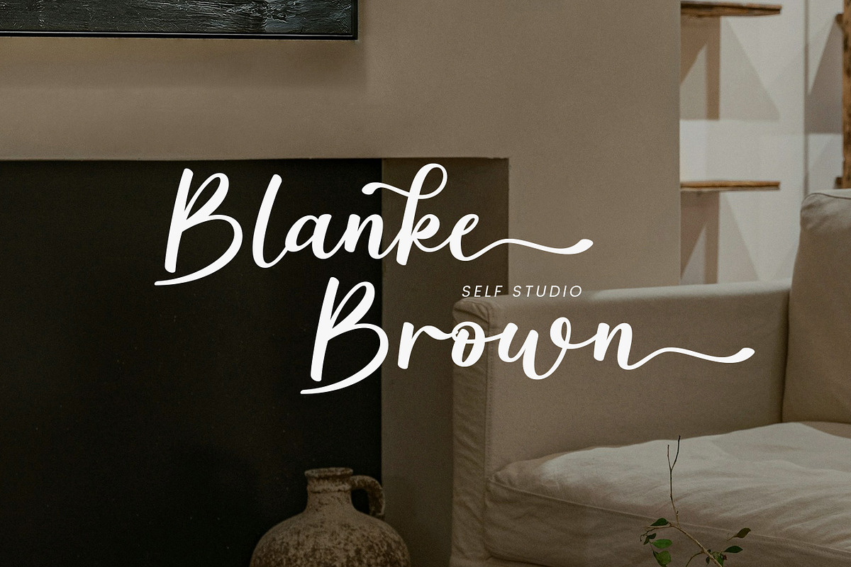 Rechary – Lettering Alternate Script, a Script Font by Imiftype Studio (Photo 6 of 10)
