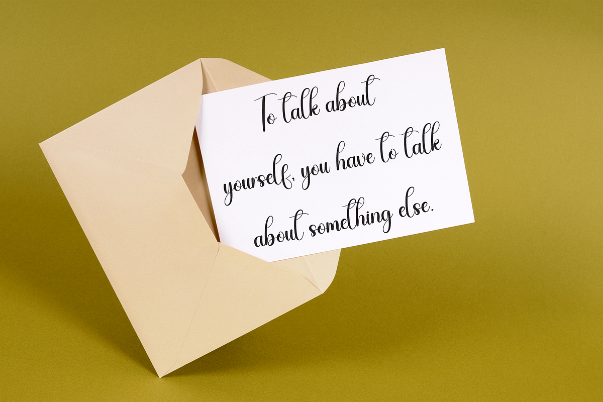 Happyday | Script Font, a Handwritten Font by Scratchones (Photo 5 of 9)