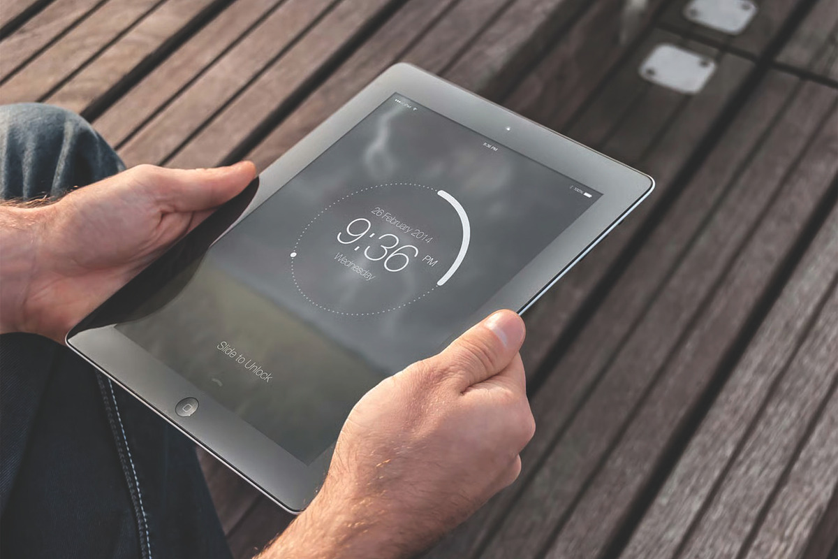 Responsive UI UX Tablet Mockup, an iPad Mockup by DesignRushMarket (Photo 9 of 16)
