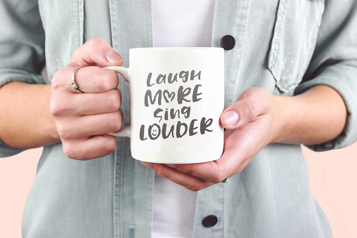 Share Smile - Brush Font + Dingbats preview 3