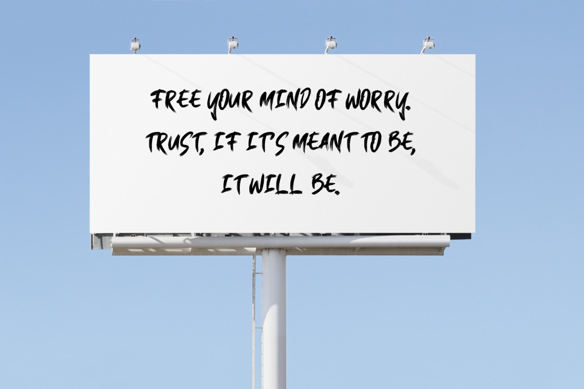 Maestrovu - Brush Font, a Handwritten Font by Dhabee (Photo 10 of 15)