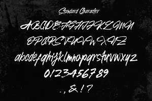 Mountain Saberola Brush Font