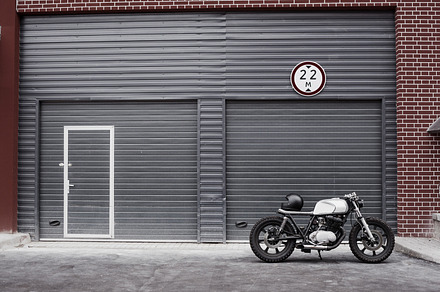 Vintage custom motorcycle motorbike caferacer