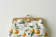 Quilted Satin Purse Mockup PSD, a Product Mockup by 1001 mockups (Thumbnail 8 of 12)