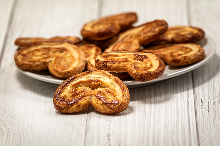 Palmier puff pastry biscuits, a Background Photo by wr7 Media