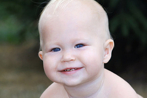 Baby smiling, a Photo by saiko3p