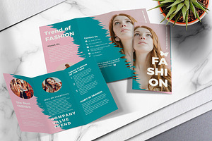 Fashion Trifold Brochure Vol.01