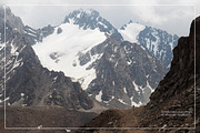 8 high-res photos of mountains, a Photo by Nadia Murash (Thumbnail 4 of 5)