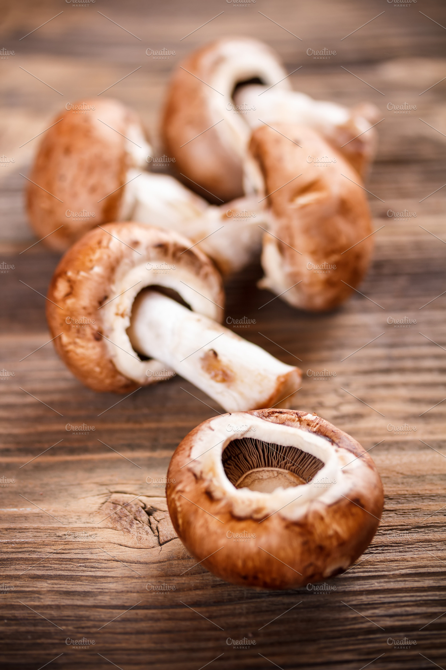 Fresh Brown Champignons