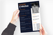 Dark Graphics Resume CV, a Resume Template by iDoodle Studio (Thumbnail 4 of 4)