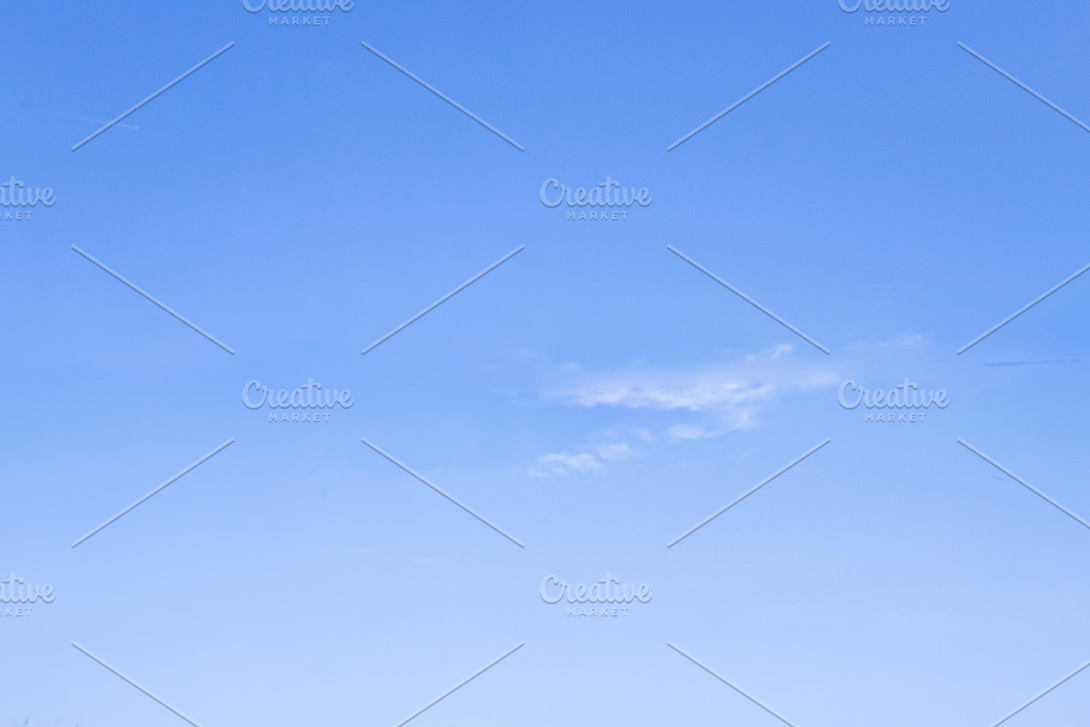 Blue Skies for sky replacement, a Background Photo by Liz Mitchell Photography (Photo 3 of 12)