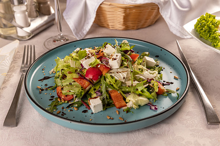 Fresh spring salad, a Photo by Grafvision photography