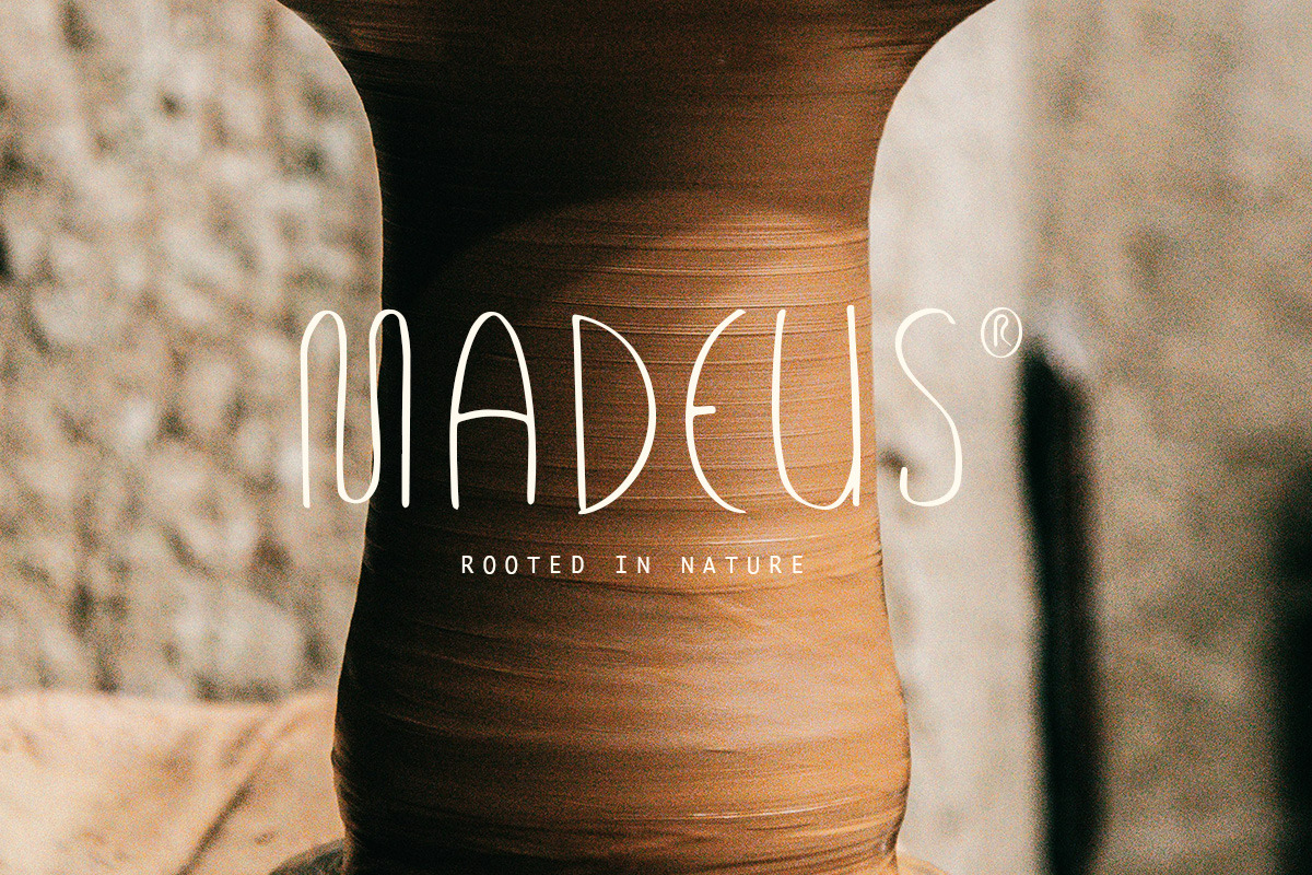 Lovlar - Natural Sans, a Sans Serif Font by dailygraphic (Photo 2 of 9)