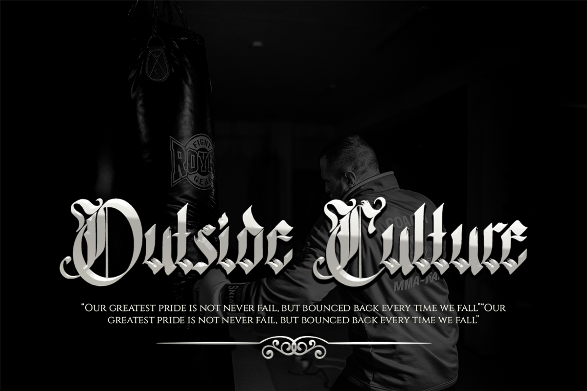 Glory Angel - Blackletter Typeface, a Blackletter Font by Meizzaluna Design (Photo 8 of 10)