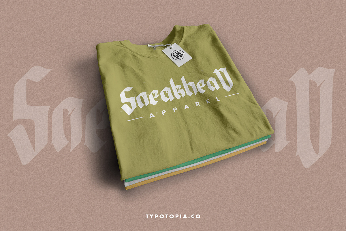 Bewear Creepy Font, a Sans Serif Font by edukka (Photo 5 of 6)