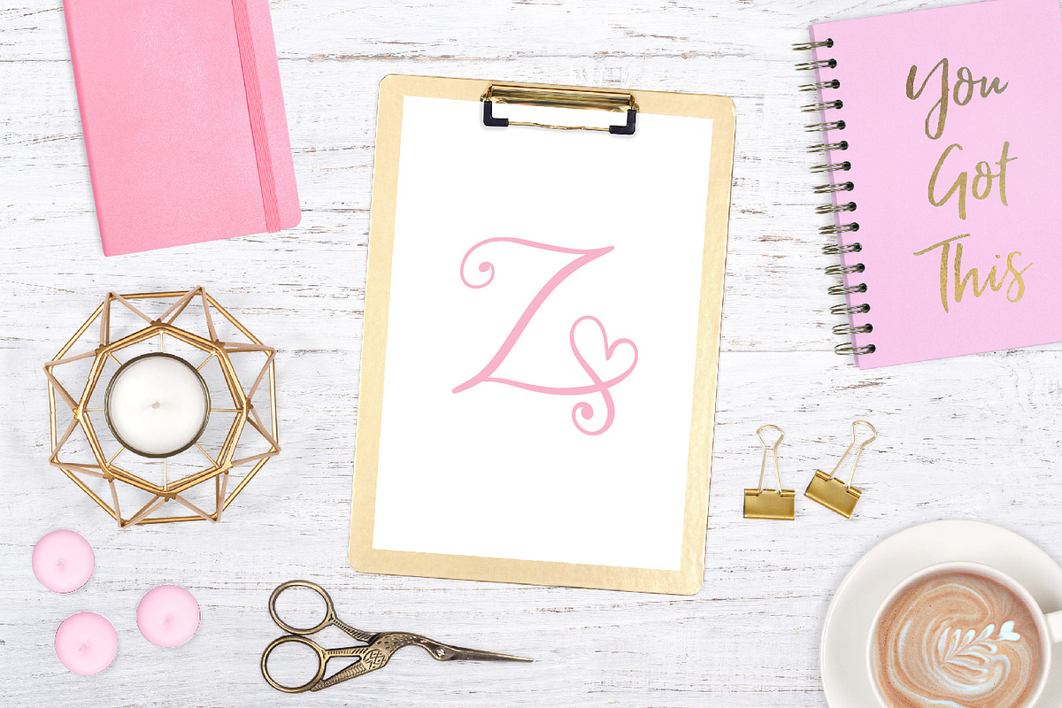 Hand Lettered Heart Monogram Font preview 3