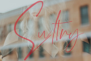 Sultry - Signature Font, a Handwritten Font by Jeff Napadow (Thumbnail 1 of 5)