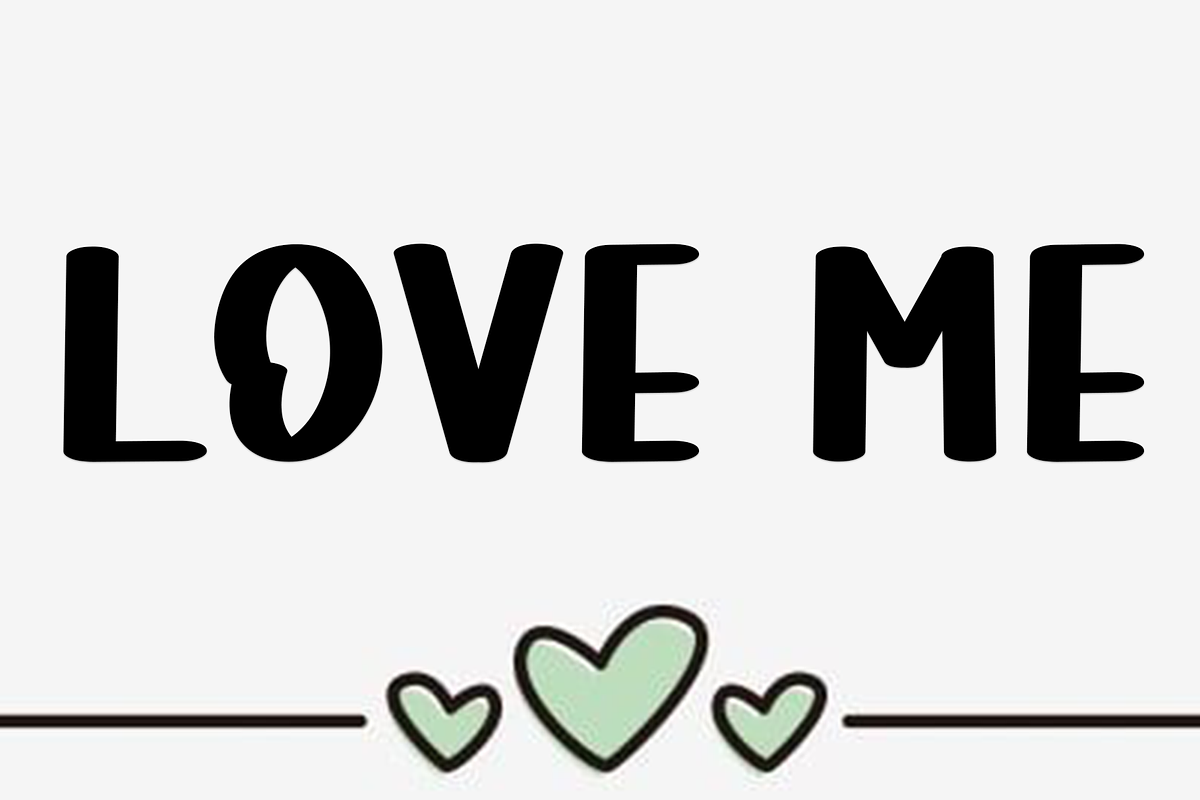 Modern Designer, a Script Font by InermediaSTUDIO (Photo 3 of 8)